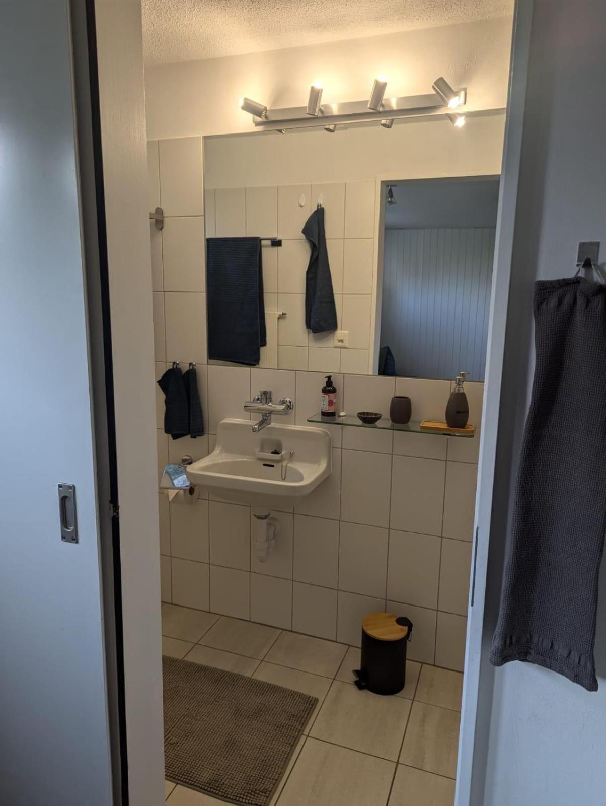 2.5 Zimmerwohnung, Pinut Trin エクステリア 写真
