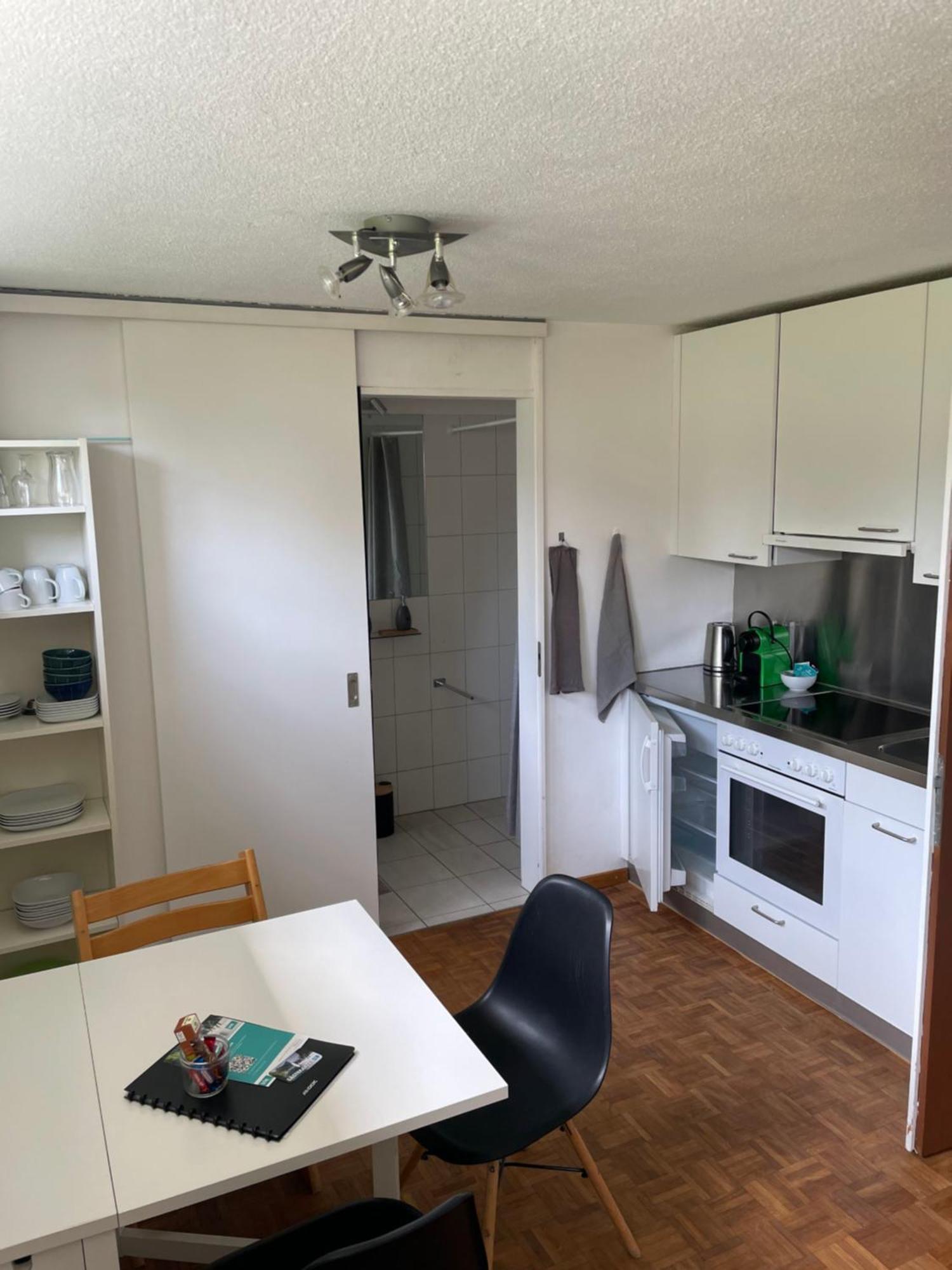 2.5 Zimmerwohnung, Pinut Trin エクステリア 写真